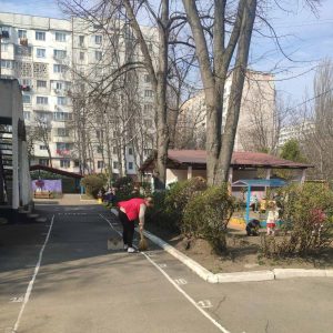 În Grădinița nr.130 lucrările de salubrizare sunt în toi